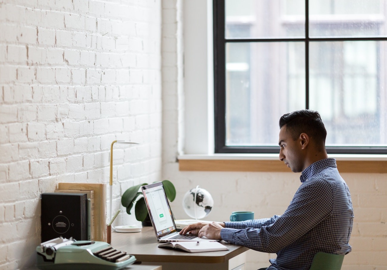 UGT FIRMA EL ACUERDO DE TELETRABAJO